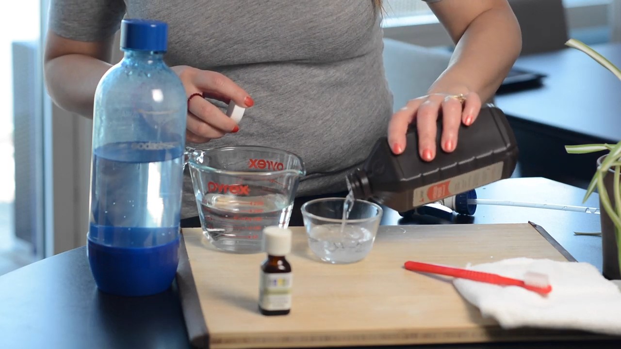 DIY natural cleaners hydrogen peroxide
