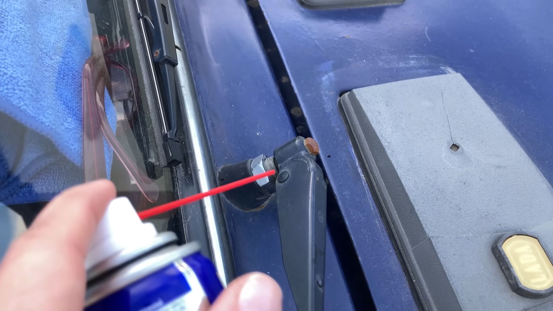 WD40 car hacks